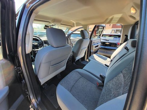 Used 2015 RAM 1500 Big Horn image 14