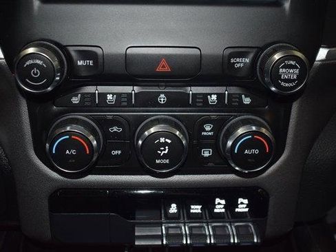 Used 2020 RAM 1500 Laramie w/ Sport Appearance Package image 21