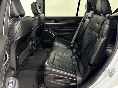 Used 2021 Jeep Grand Cherokee L Limited image 25