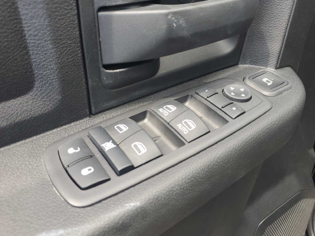 Used 2024 RAM 3500 Tradesman AWD/4WD image 29