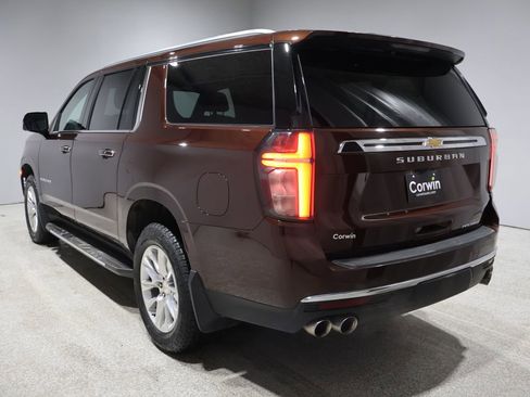 Used 2022 Chevrolet Suburban Premier image 5