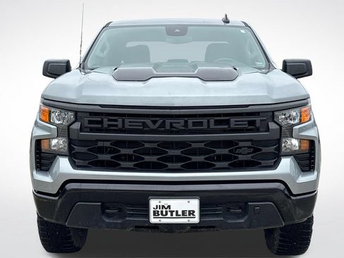 Used 2025 Chevrolet Silverado 1500 Custom Trail Boss w/ Dark Appearance Package AWD/4WD image 11