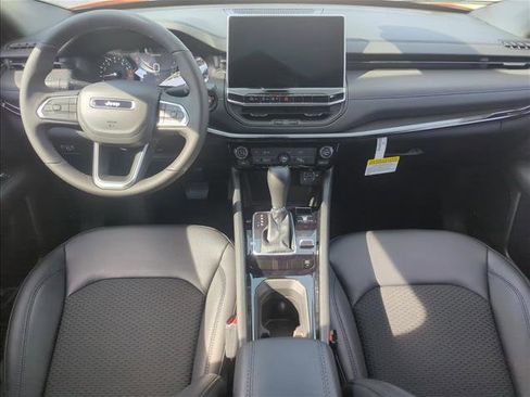 New 2026 Jeep Compass Latitude AWD/4WD image 15