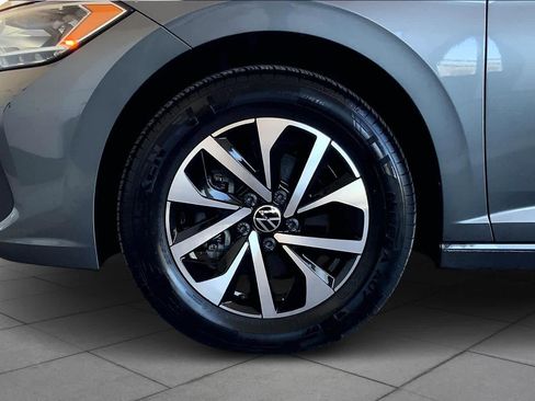 Used 2024 Volkswagen Jetta S image 11