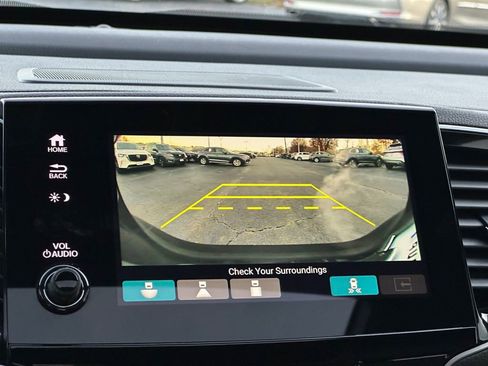 Used 2022 Honda Pilot Black Edition image 17