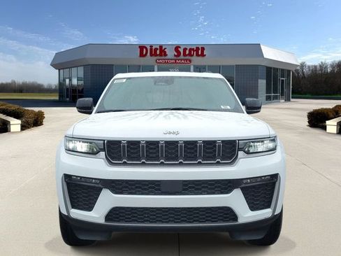 New 2026 Jeep Grand Cherokee L Limited AWD/4WD image 2