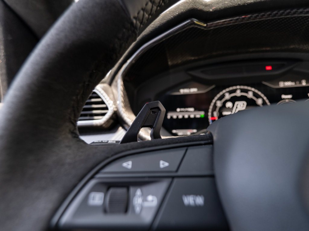 Used 2024 Lamborghini Urus Performante AWD/4WD image 14