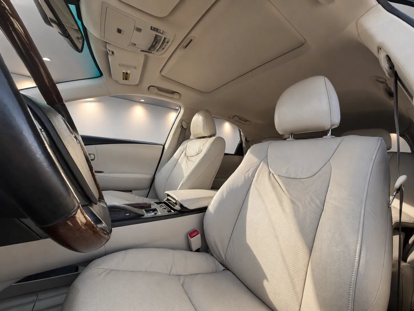 Used 2011 Lexus RX 350 2WD w/ Premium Pkg image 14