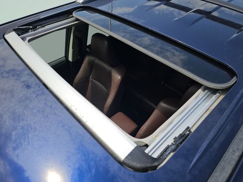 Used 2020 Toyota 4Runner Limited AWD/4WD image 8