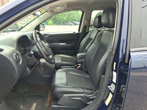 Used 2014 Jeep Compass Latitude FWD image 13