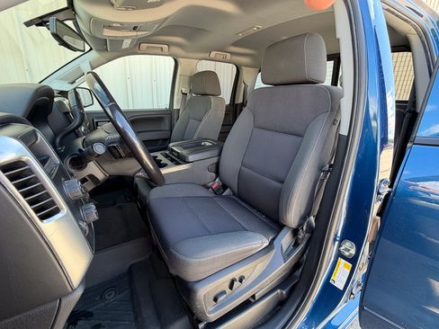 Used 2018 Chevrolet Silverado 1500 LT w/ All Star Edition AWD/4WD image 9