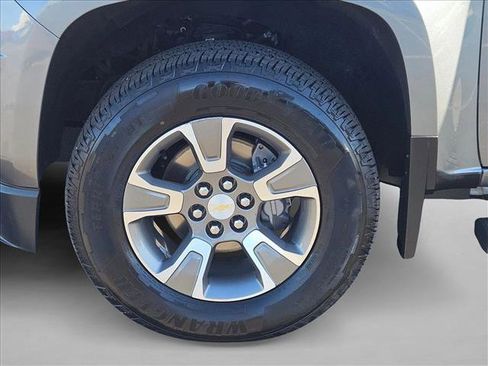 Used 2018 Chevrolet Colorado Z71 image 23