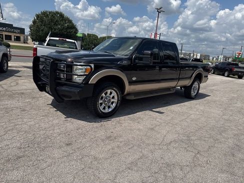 Used 2013 Ford F350 King Ranch image 2