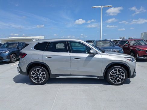 New 2026 BMW X1 xDrive28i image 3