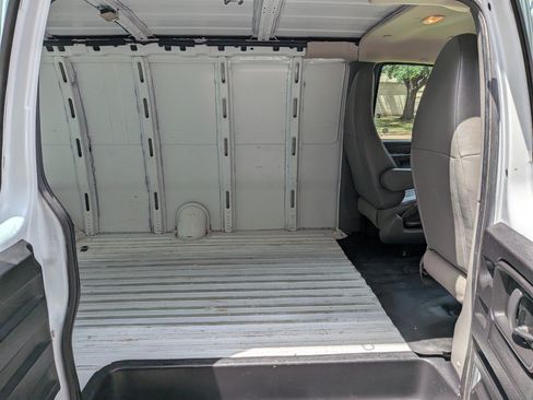 Used 2023 Chevrolet Express 2500 Extended w/ Driver Convenience Package RWD image 13