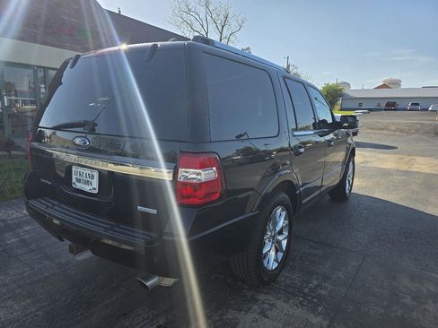 Used 2015 Ford Expedition Limited w/ Equipment Group 301A image 8