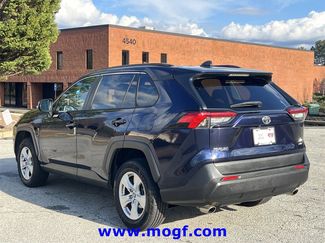 Used 2019 Toyota RAV4 XLE video 2