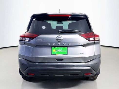 Used 2023 Nissan Rogue SV FWD image 8