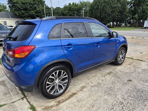 Used 2016 Mitsubishi Outlander Sport SEL AWD/4WD image 6