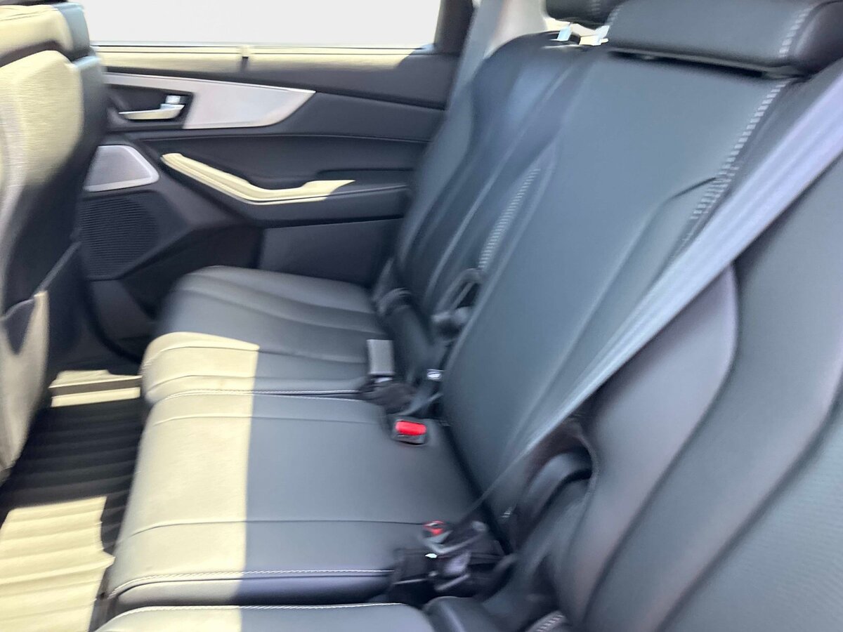 Used 2026 Acura MDX w/ Technology Package FWD image 14