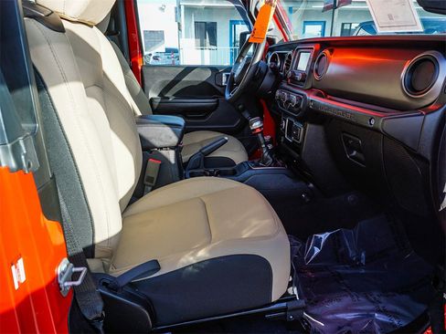 Used 2020 Jeep Wrangler Sport image 12