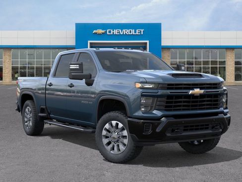 New 2026 Chevrolet Silverado 2500 Custom w/ Custom Value Package AWD/4WD image 7