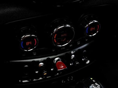 Used 2016 MINI Cooper Clubman image 27