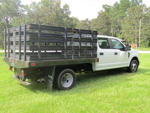 Used 2017 Ford F350 XL w/ Power Equipment Group image 6