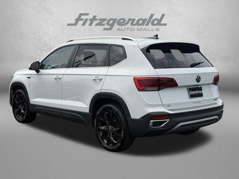 Used 2022 Volkswagen Taos SE AWD/4WD image 10