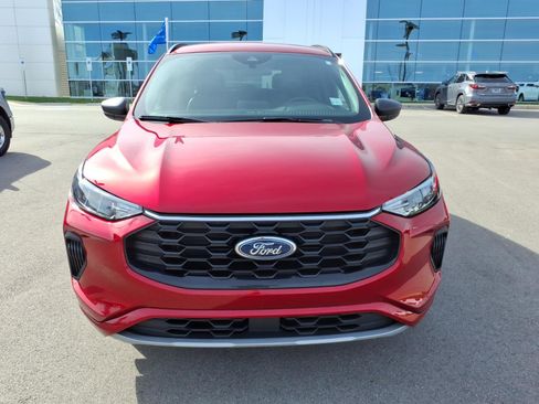 Certified 2024 Ford Escape ST-Line w/ Cold Weather Package image 8