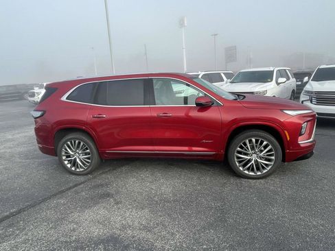 Used 2025 Buick Enclave Avenir w/ Super Cruise Package image 16
