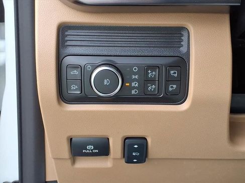 New 2026 Ford F350 Lariat w/ Lariat Premium Package image 18