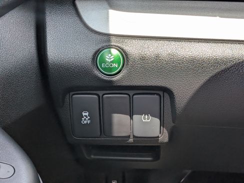 Used 2014 Honda CR-V LX image 21