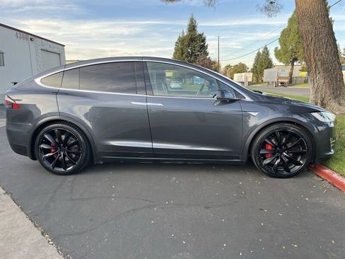 Used 2016 Tesla Model X Performance image 14