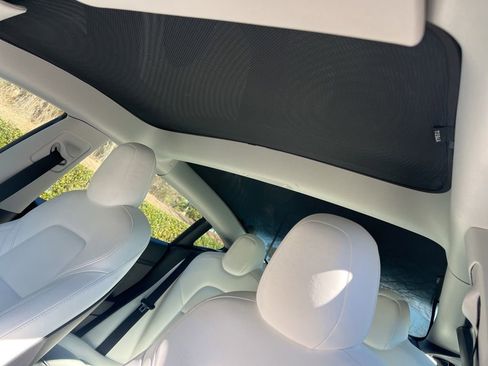 Used 2022 Tesla Model 3 Long Range image 23