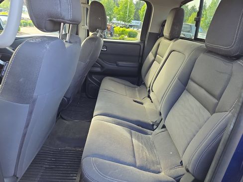 Used 2023 Nissan Frontier SV w/ Technology Package AWD/4WD image 9