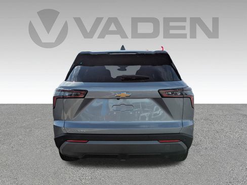 New 2026 Chevrolet Equinox LT w/ Convenience Package II image 24