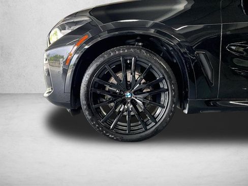 Used 2021 BMW X5 sDrive40i w/ M Sport Package RWD image 10
