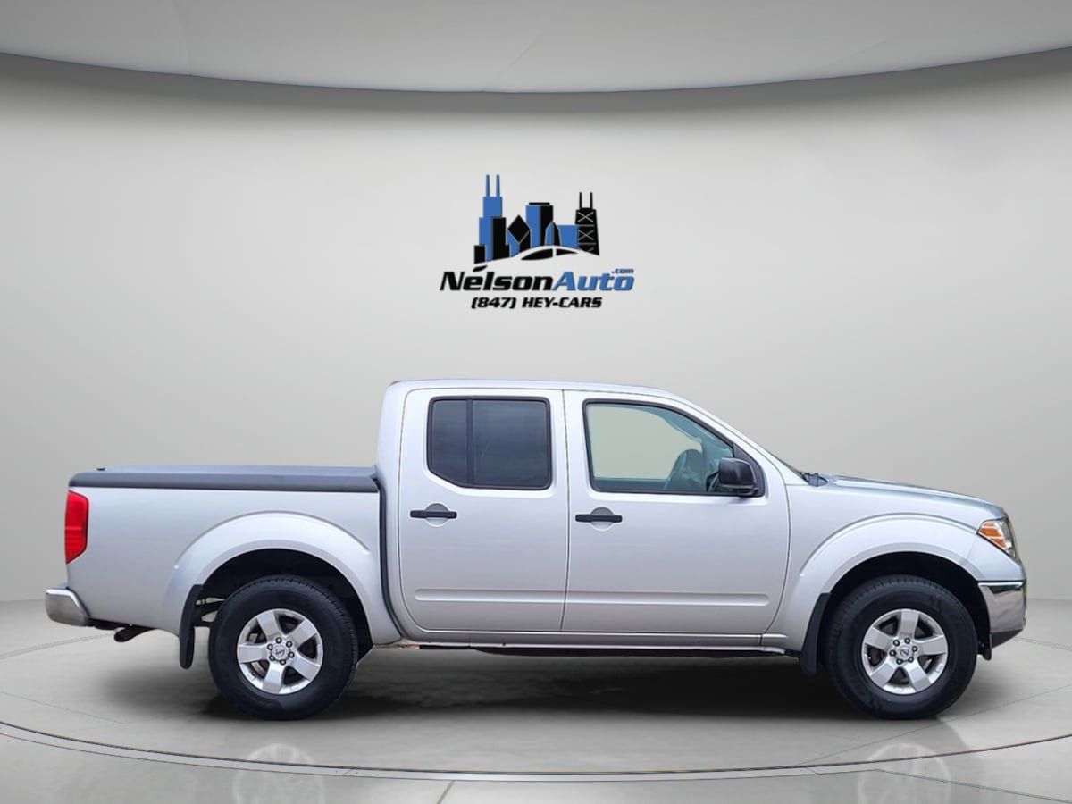 Used 2010 Nissan Frontier SE AWD/4WD image 3