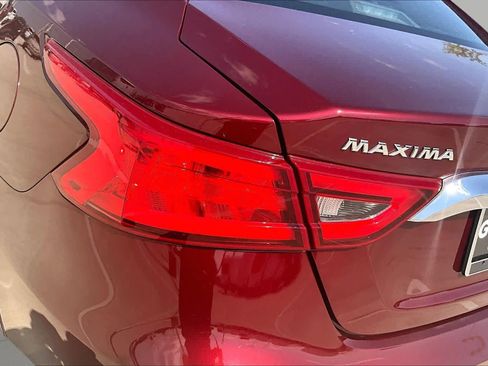 Used 2018 Nissan Maxima 3.5 SL FWD image 27