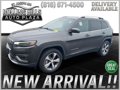 Used 2019 Jeep Cherokee Limited AWD/4WD image 1