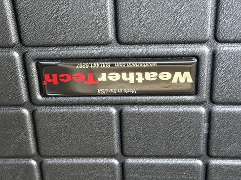 Used 2023 Kia Sportage EX image 16