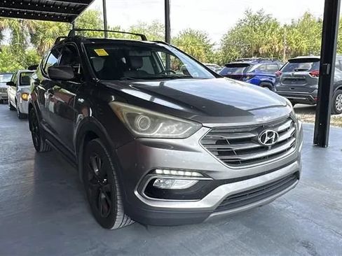 Used 2018 Hyundai Santa Fe Sport FWD image 9