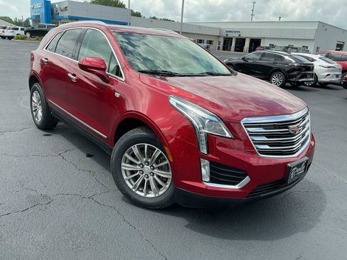 Used 2019 Cadillac XT5 Luxury FWD image 1