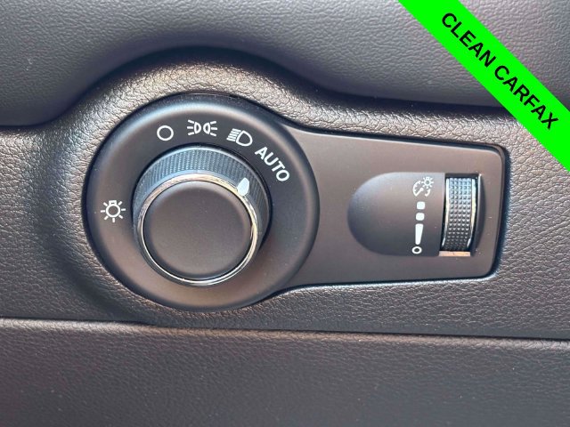 Used 2023 Dodge Durango R/T w/ Blacktop Package AWD/4WD image 13