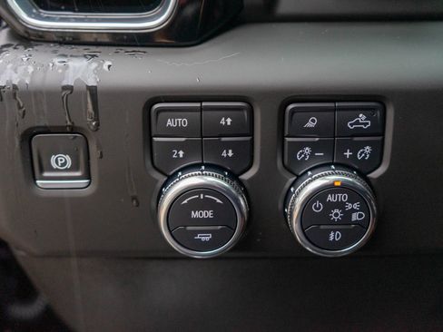 Used 2025 GMC Sierra 1500 Denali Ultimate image 20