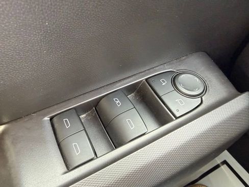 Used 2026 Chevrolet Colorado LT AWD/4WD image 23