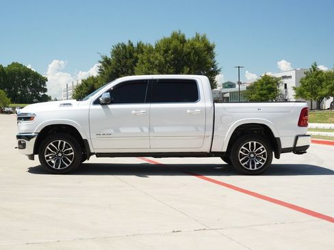 Used 2025 RAM 1500 Limited w/ Off Road Group AWD/4WD image 2