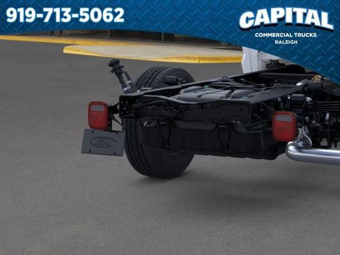 New 2026 Ford F350 XL w/ XL Chrome Package AWD/4WD image 21