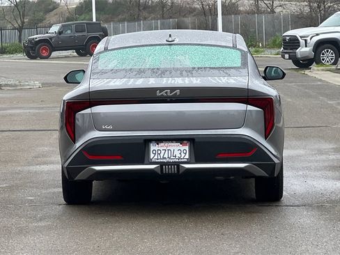 Used 2025 Kia K4 EX image 6